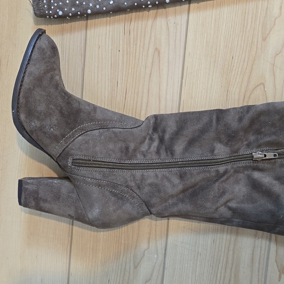 Naughty Monkey Knee High Rhinestone Suede Brown 4" Heel Boots (8) - Picture 7 of 8